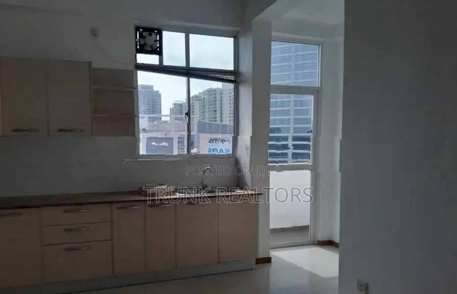 Span Tower 03BR Apartment For Rent Colombo 5 (NK11420)