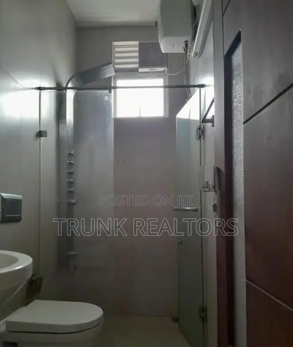 Span Tower 03BR Apartment For Rent Colombo 5 (NK11420)