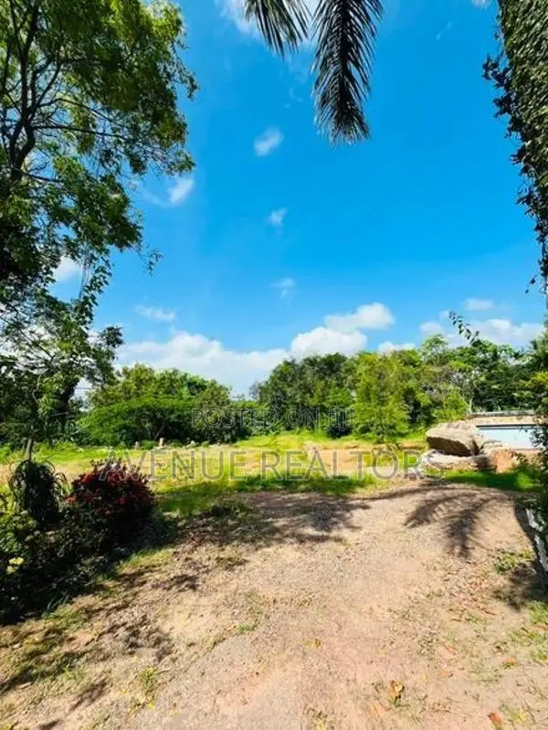 5 Acre Land for Sale in Wennappuwa (LA4747)