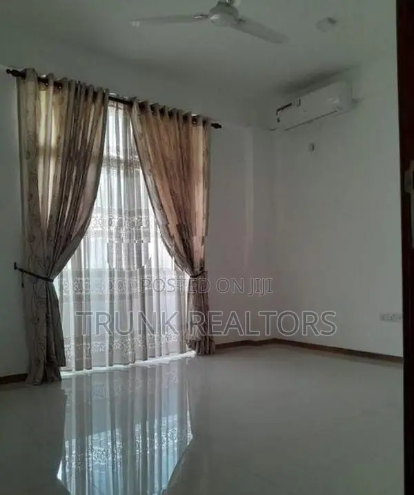 Span Tower 03BR Apartment For Rent Colombo 5 (NK11420)