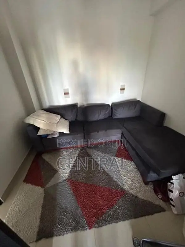 Apartment for Sale in Treasure Trove, Colombo 08 (C7-10262)