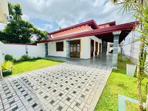 11 Perch Brand New Two Storey House in Kesbawa