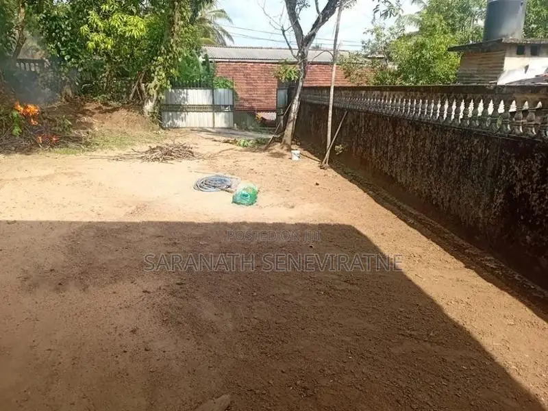 2 Storied House With 53 Perches - Avissawella අවිස්සාවේල්ල කර්මාන්තපුර