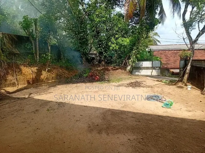 2 Storied House With 53 Perches - Avissawella අවිස්සාවේල්ල කර්මාන්තපුර