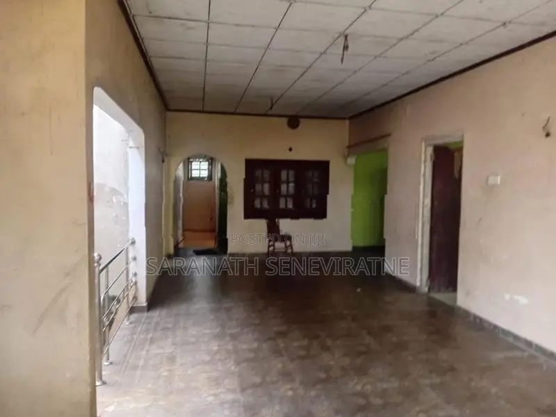 2 Storied House With 53 Perches - Avissawella අවිස්සාවේල්ල කර්මාන්තපුර