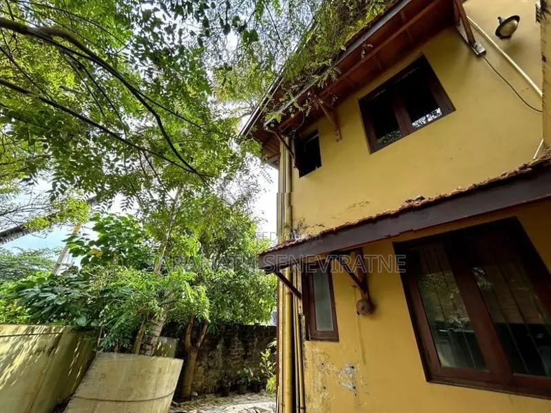 House in Well Residential Neighborhood Facing 25 Feet Rd Kotte