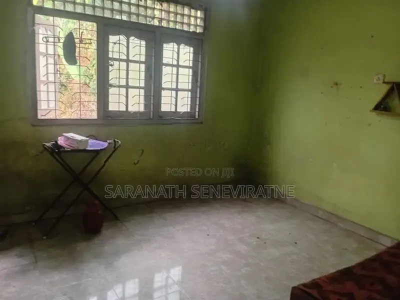 2 Storied House With 53 Perches - Avissawella අවිස්සාවේල්ල කර්මාන්තපුර