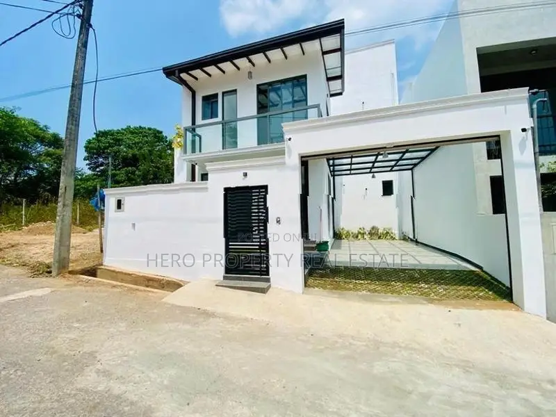 HAS207 - Modern Luxury House for Sale in Piliyandala