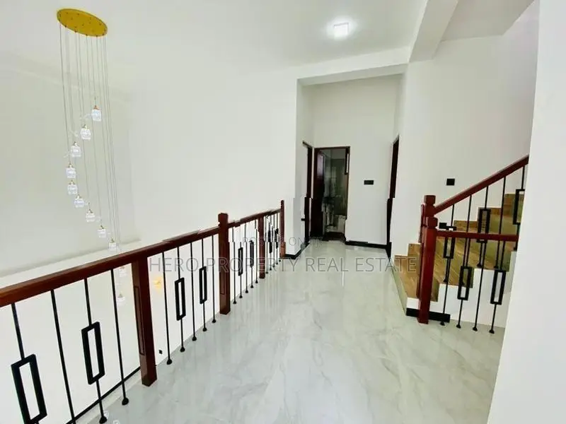 HAS207 - Modern Luxury House for Sale in Piliyandala
