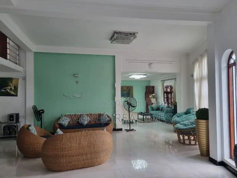 Furnished 7BR House for Sale in Talahena (HS4749)