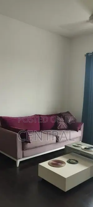 Furnished Apartment for Rent in Castle Residencies, Colombo 8 (C7-1027