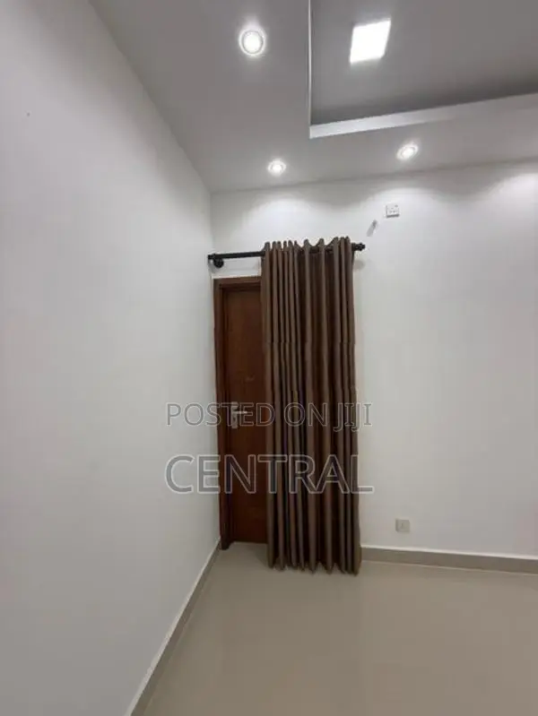 Apartment for Sale in Colombo 13 (C7-10273)