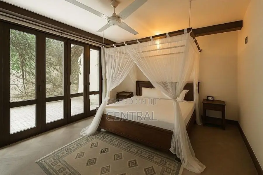 Luxury Furnishesd Apartment for Rent in Colombo 05 (C7-10275)