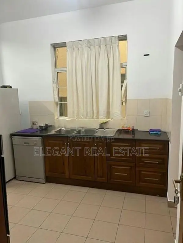 St. James - 03 Bedroom Apartment for Sale in Colombo (A6282)