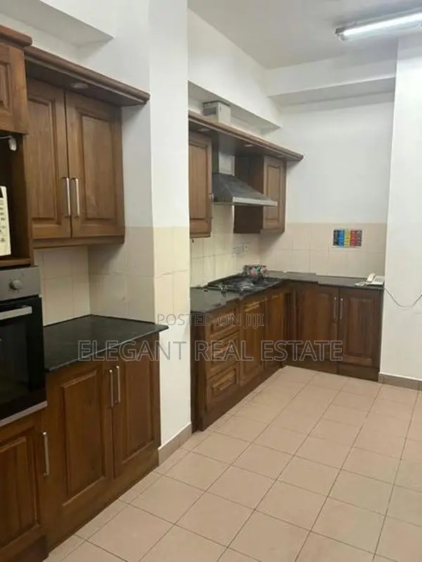 St. James - 03 Bedroom Apartment for Sale in Colombo (A6282)