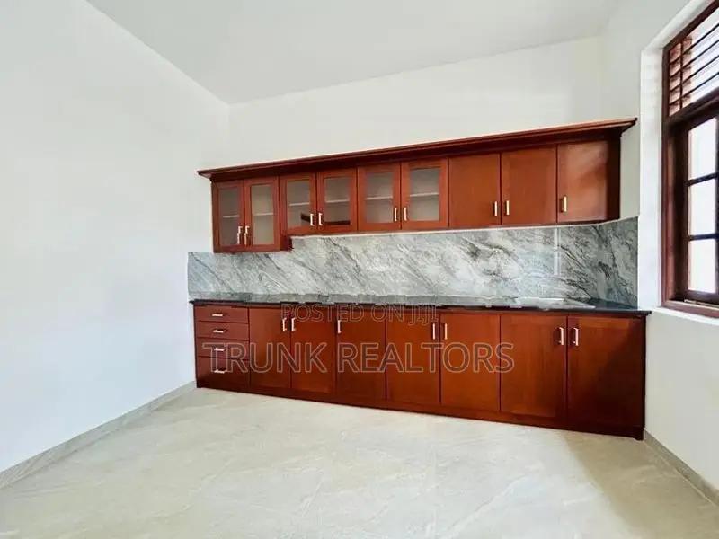 Nugegoda 04BR House For Sale (NK11426)