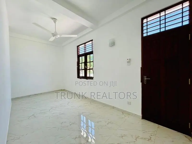 Nugegoda 04BR House For Sale (NK11426)