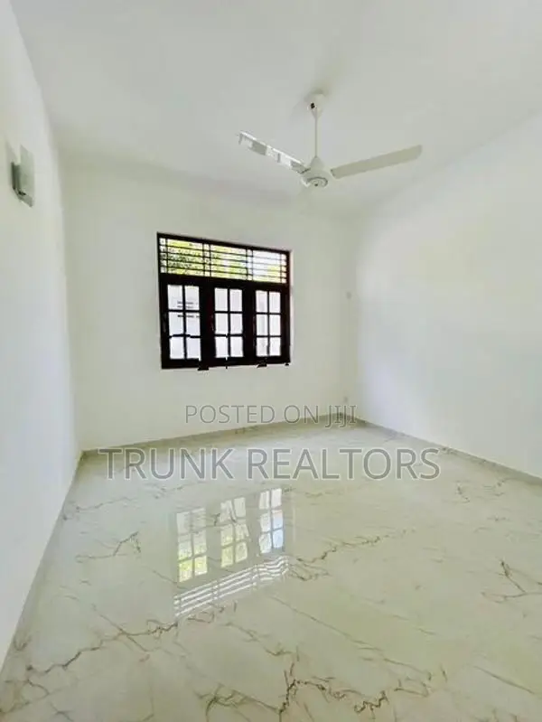 Nugegoda 04BR House For Sale (NK11426)