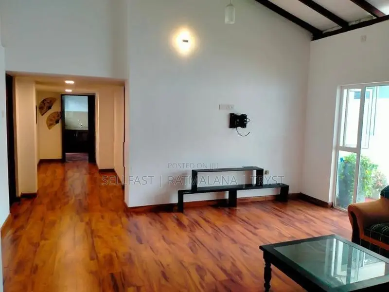 House for Rent - Single Story in Dehiwala