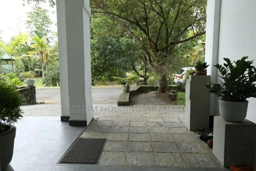 Eden garden Talawathugoda Luxury House For Sale [ 2196C ]