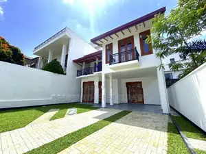Brand New Solid House Fro Sale From Kottawa Mattegoda Pubudu Mw