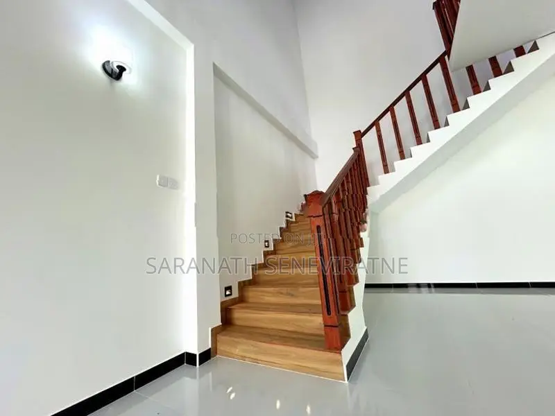 Brand New Solid House Fro Sale From Kottawa Mattegoda Pubudu Mw