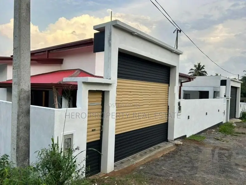 Modern Elegant House for Sale in Meegoda