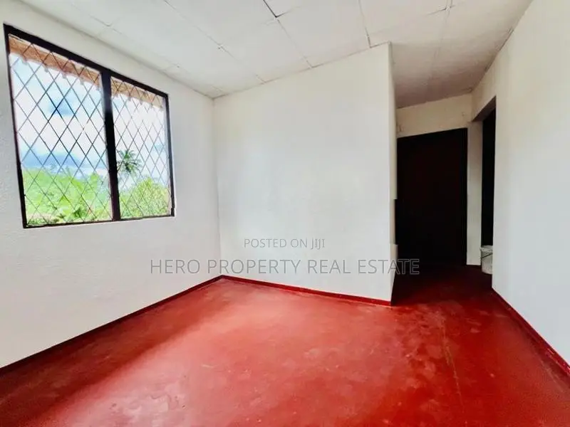 Modern Guest House for Sale in Kottawa