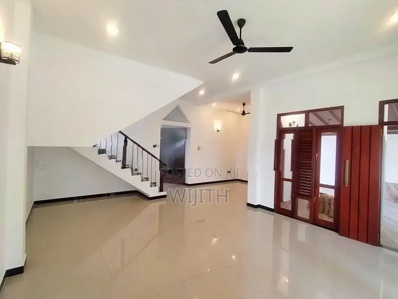 SUPAR BRAND NEW TWO STOREY HOUSE FOR SALE IN KOTTAWA