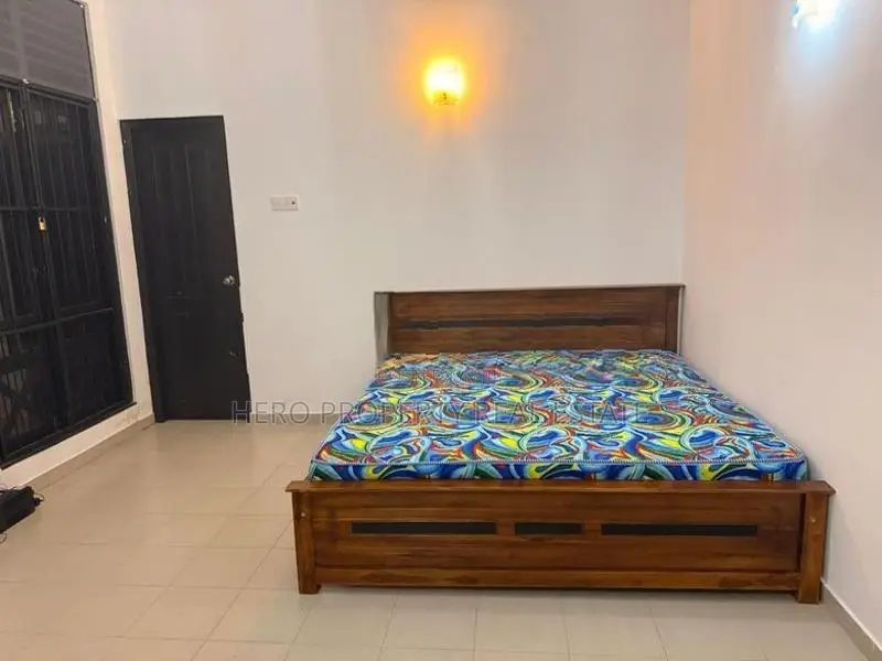HAR215 - Luxury Modern House for Rent in Battaramulla