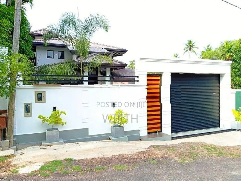 BRAND NEW TWO STOREY HOUSE FOR SALE IN ATHURUGIRY