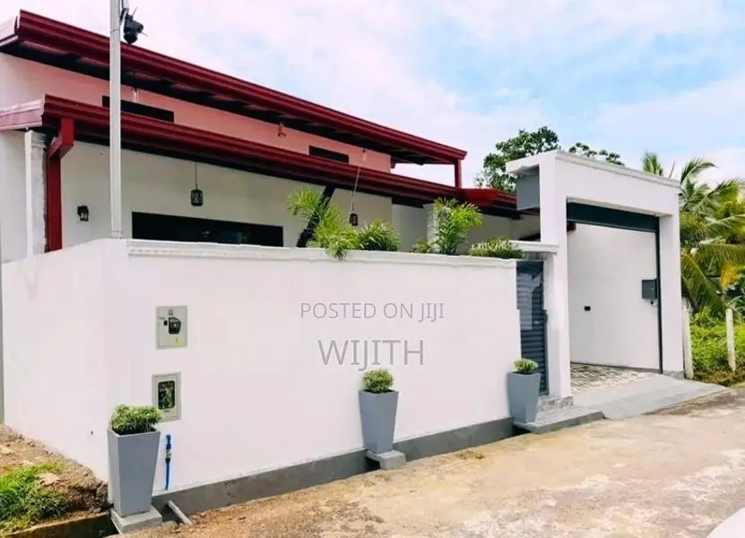 BRAND NEW SINGLE HOUSE FOR SALE IN KOTTAWA HORAN ROAD KIRWATHTUDUWA(¥^