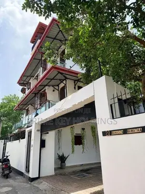 Luxury Fully Furnished House for Sale (hs107) Thimbirigasyaya