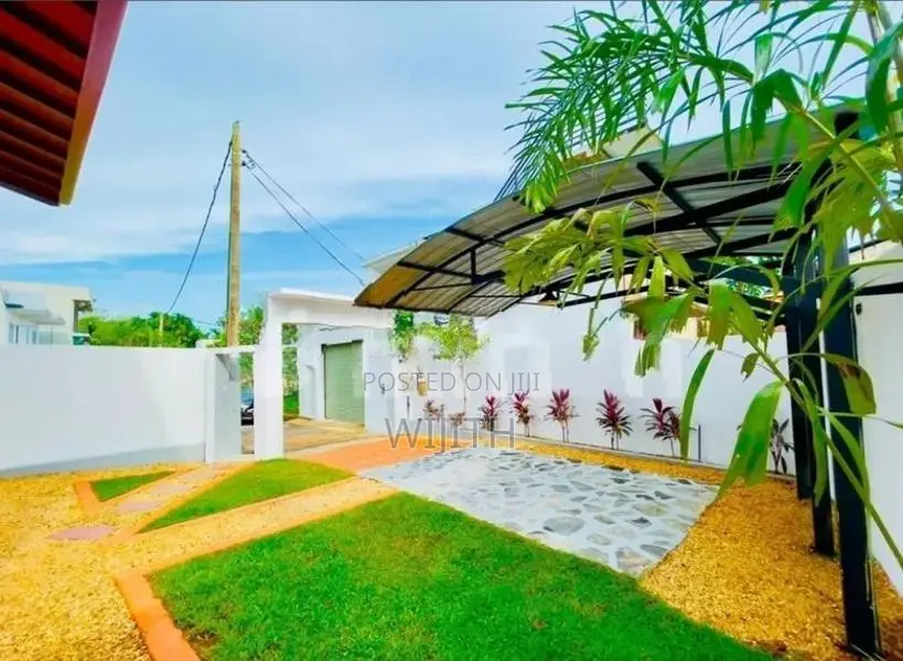 BRAND NEW TWO STOREY HOUSE FOR SALE IN KOTTAWA POLGASOWITA ROAD
