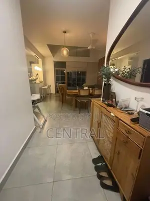 House for Sale in Trillium Residencies, Nugegoda (C7-10278)