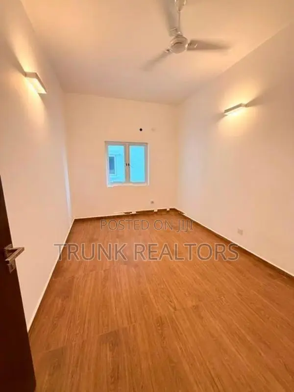 Mulberry Residencies 02BR Apartment For Sale Colombo 9 (NK11436)