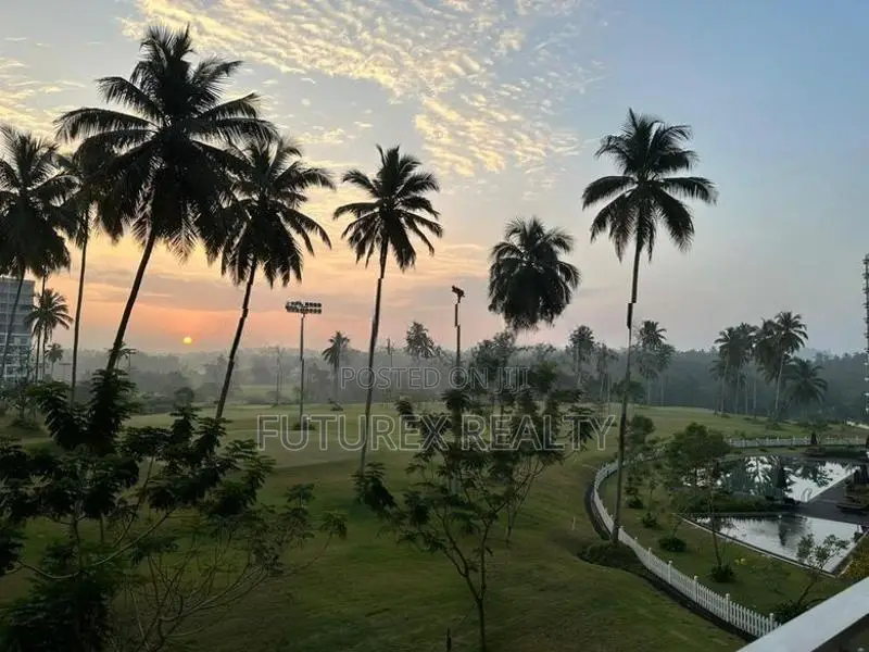 GOLF VIEW 2 BR CANTEBURY RESORT APARTMENT FOR SALE IN PILIYANDALA