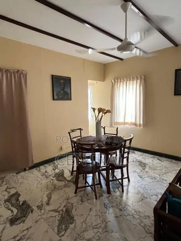 Apartment for Sale in Anderson Flats, Colombo 05 (C7-10289)
