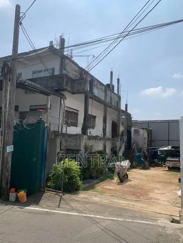 Commercial/ Residential Land for Sale in Nawala (C7-10292)