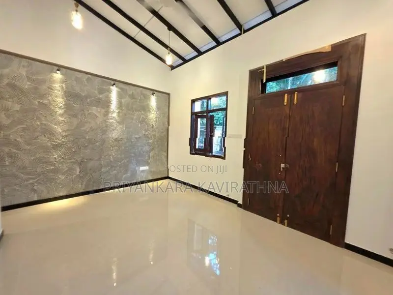 Brand New Mordern Single Storied House - Diyagama