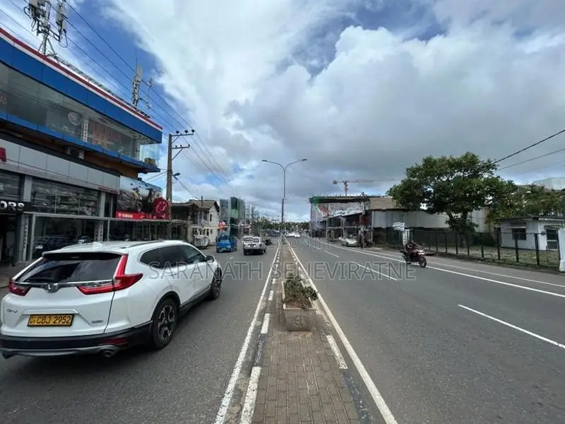 Land For Sale in Boralesgamuwa Town - 50 meters to 120 Colombo Rd