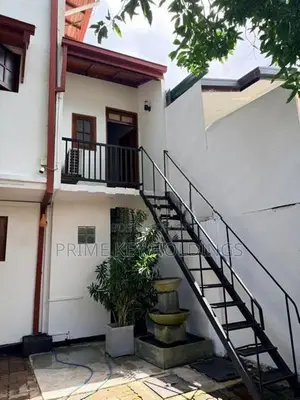 Luxury Fully Furnished House for Sale (hs107) Thimbirigasyaya