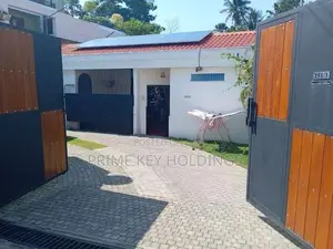 Luxury Fully Furnished House for Rent – Colombo 05 [HR108]