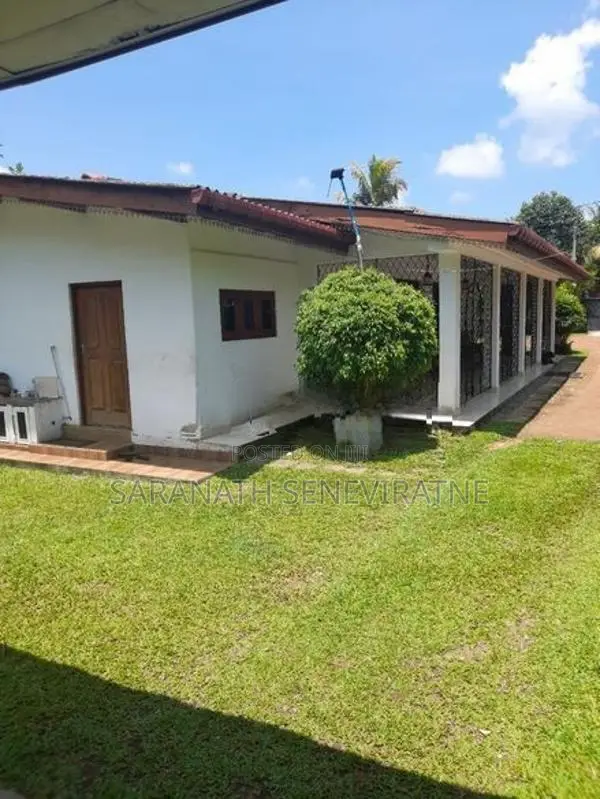 Land in Bokundara - Piliyandala With Old House