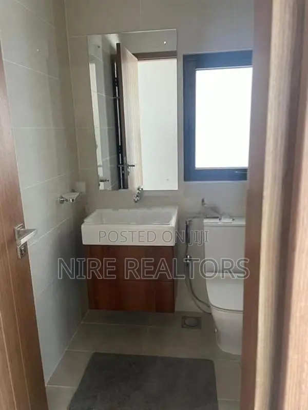 Colombo 2 3BR Apartment Capitol Twin Peaks for Sale