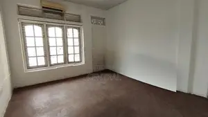 Commercial Building for Sale in Nugegoda (C7-10291)