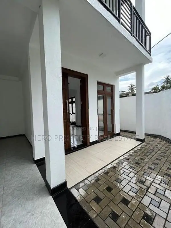 HMR052 - Modern House for Rent in Piliyandala 🏠