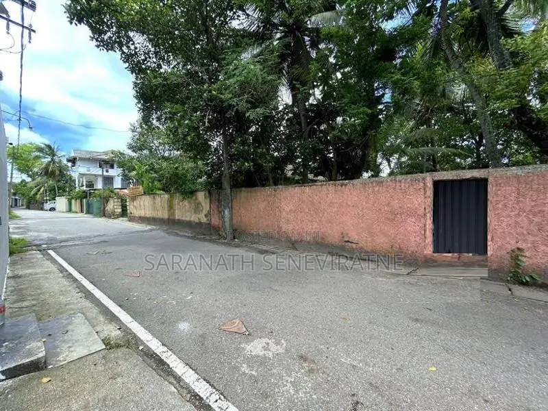 Prime Located Land For a Reasonable Price - Ethul Kotte Alakeshwara Rd