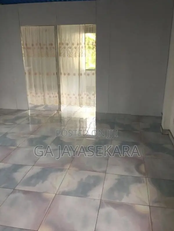 Upstair Annex for Rent Gampaha