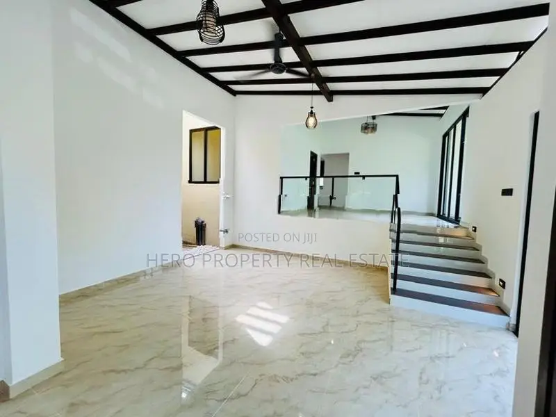 HAS216 - Stunning Architecturally Designed House for Sale in Kesbawa